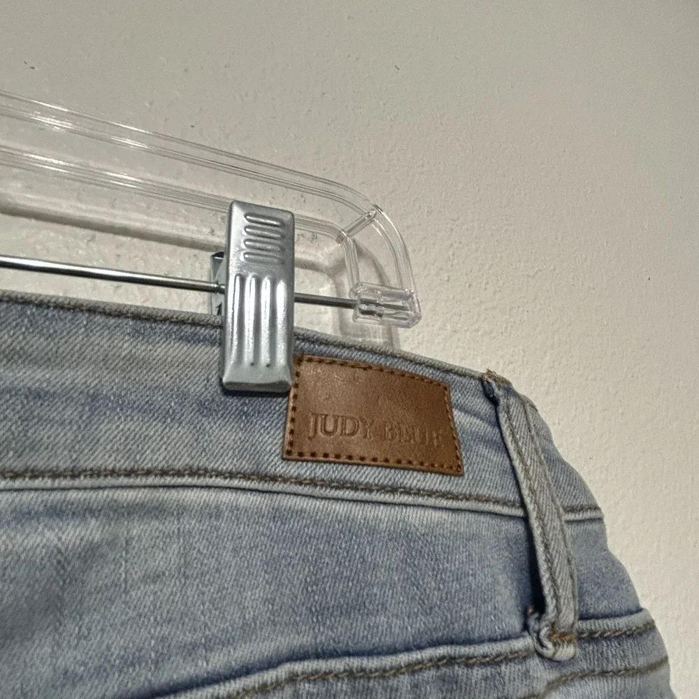 Judy Blue Skinny Fit Light Wash Denim Blue Jeans Womens Size 9/29 Floral Details